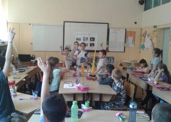 90. СУ „Ген. Хосе де Сан Мартин“ в столичния квартал „Люлин“: Училище, което работи извън схемите