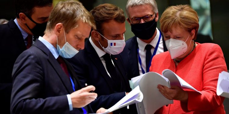 Евролидерите се споразумяха за бюджета