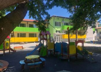 Допълнителна подкрепа за над 100 000 ученици