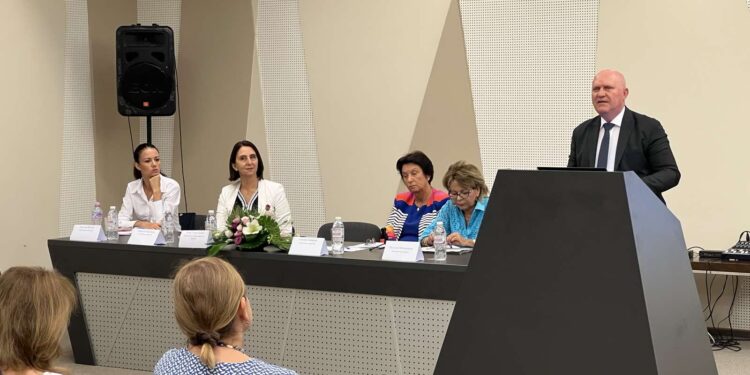 Конкурси за над 600 училищни директори тръгват в началото на ноември