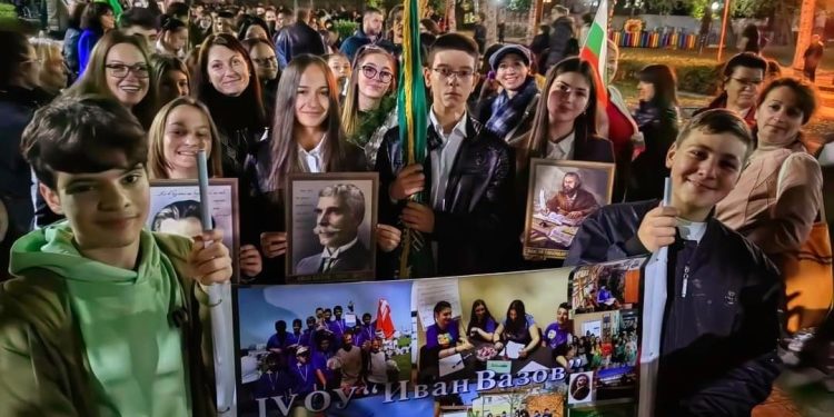 Пазейки миналото, градим бъдещето