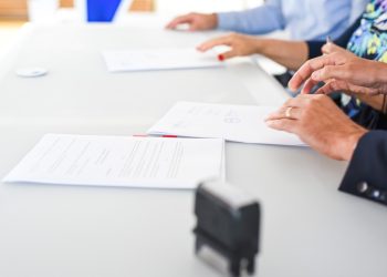 Законови изисквания при работа на втори трудов договор