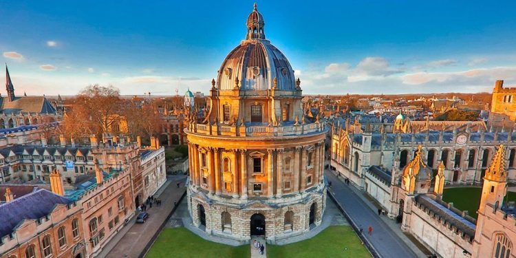 Оксфордският университет на върха за девета поредна година