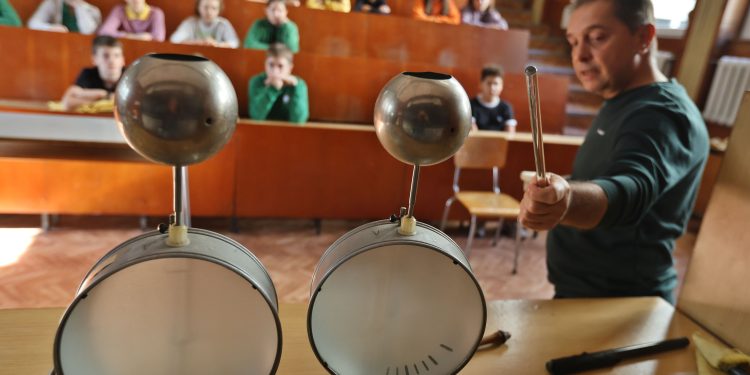 Как е на гръцки „кехлибар“