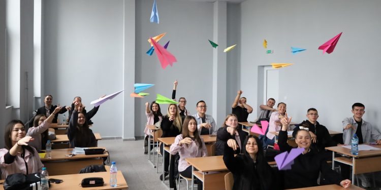 Победителите във фотоконкурса „В моето училище е най-хубаво“