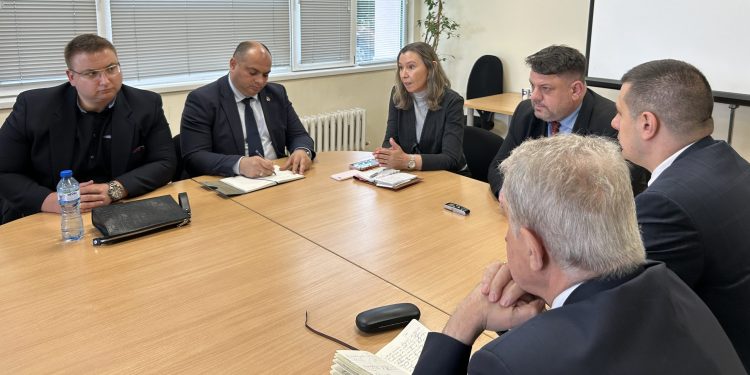 Съветът на ректорите и представители на изпълнителната власт обсъдиха проблема със зависимостите сред младите хора