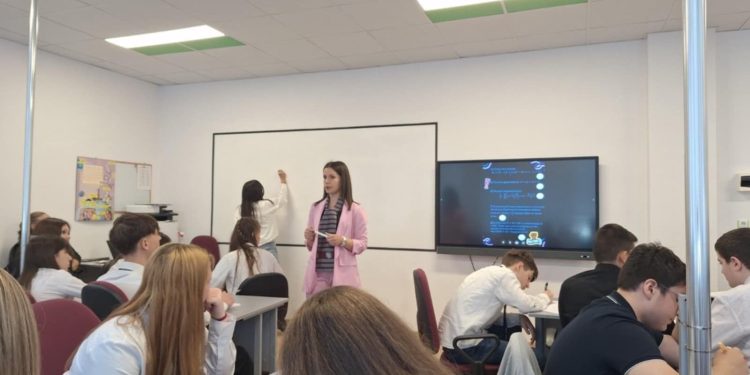 Когато математиката създава приятелства