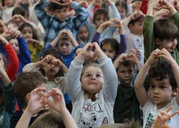 Среща със словото: „Аз-буки“ гостува на деца от 104. ДГ в рамките на „Походът на книгите“